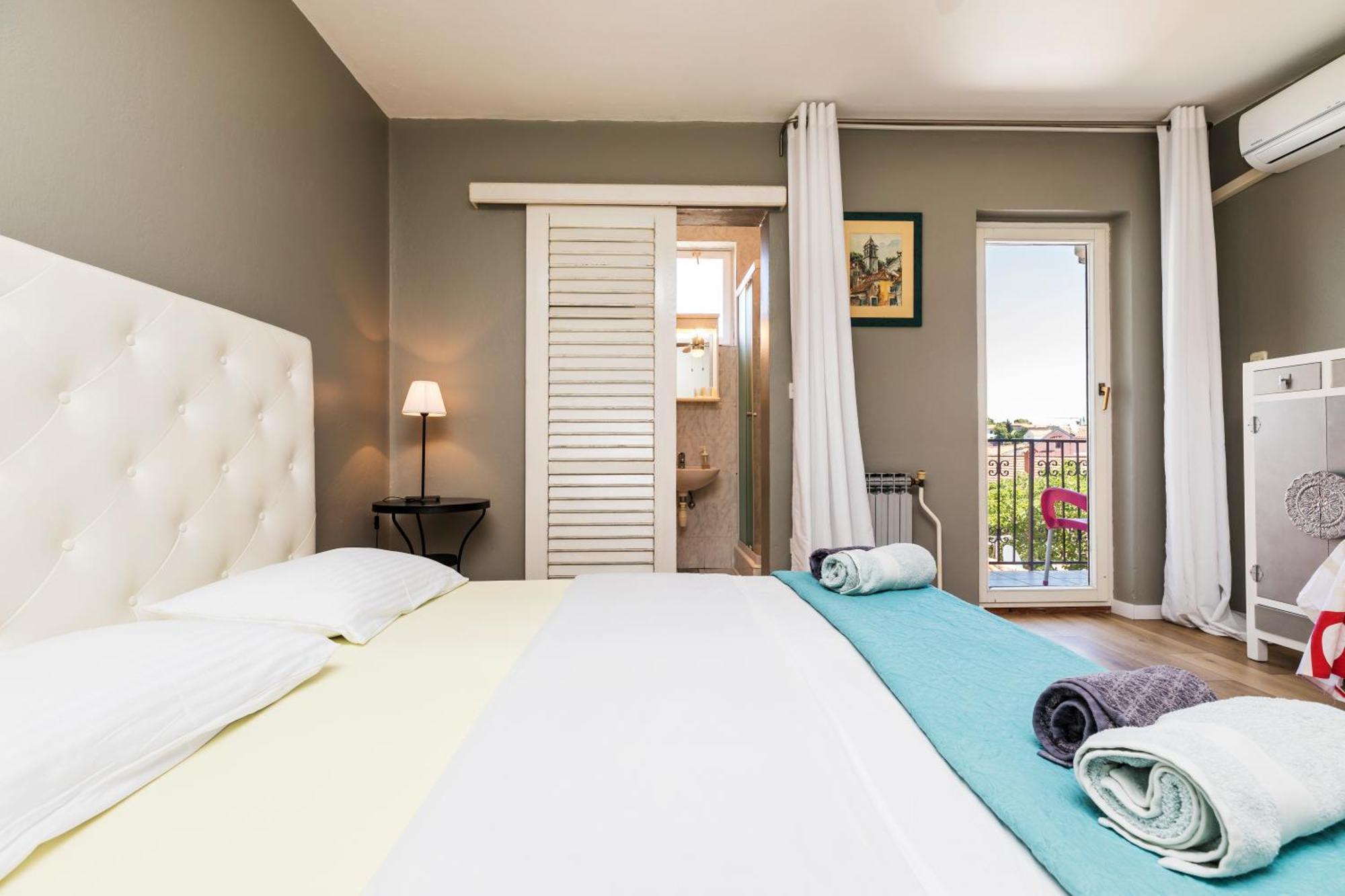 Alaburic Rooms & Apartment Mali Lošinj Eksteriør billede