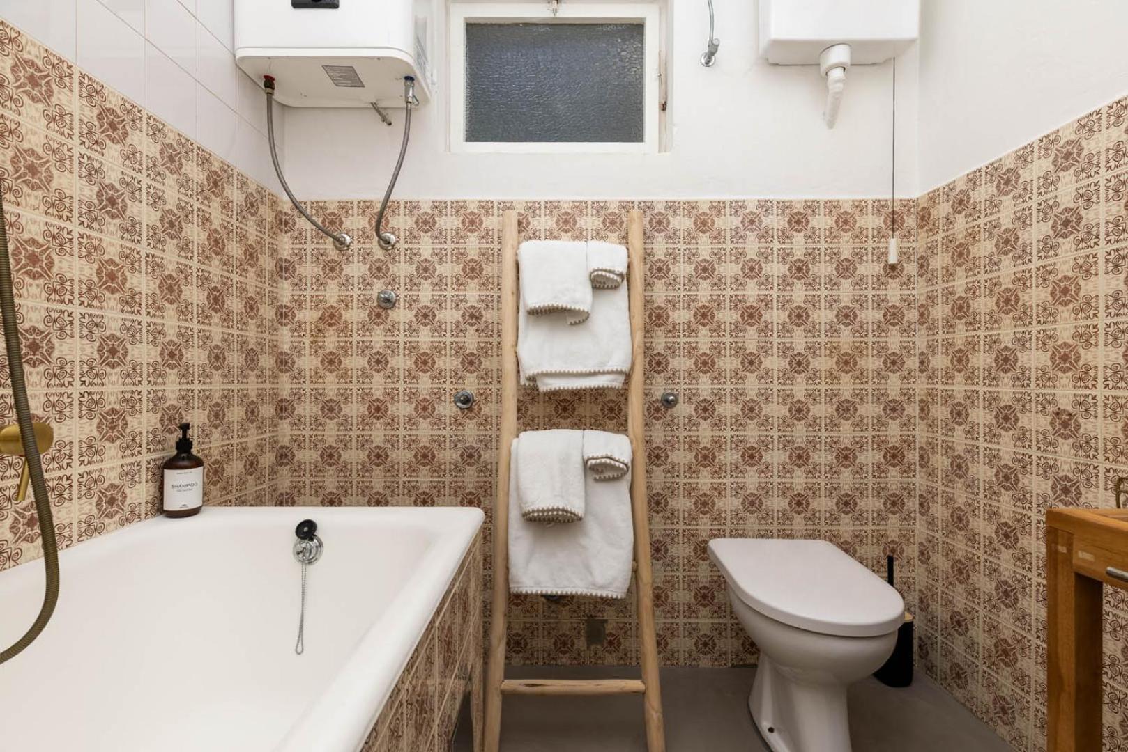 Alaburic Rooms & Apartment Mali Lošinj Eksteriør billede